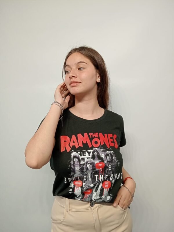REMERA ALGODON NEGRA