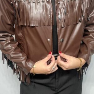 CAMPERA ENGOMADA FLECOS