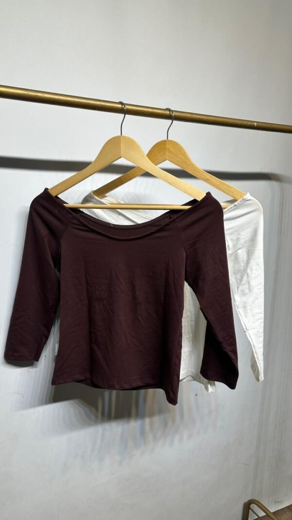 CAMISETA SIN HOMBROS